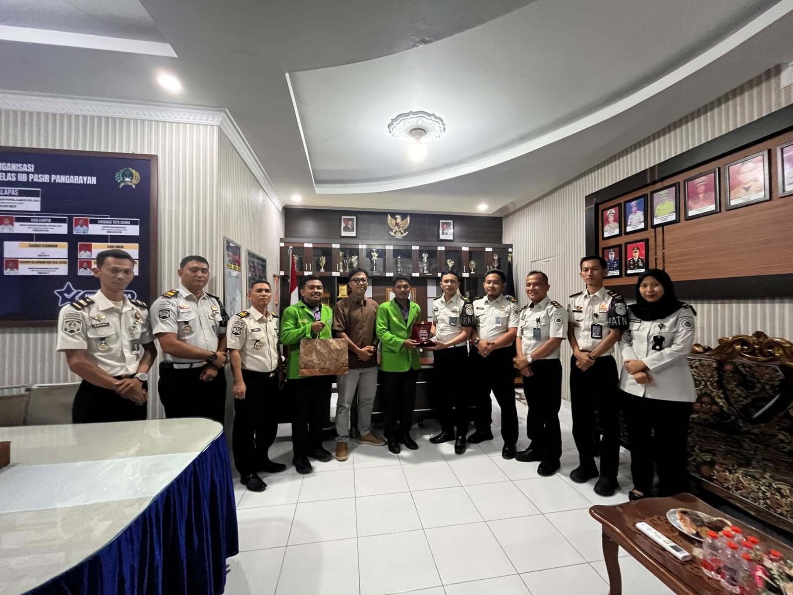 Tuntas Magang, Dua Mahasiswa UPP Bawa Pulang Pengalaman dari Lapas Pasir Pangarayan